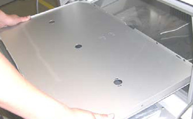 取出樣品托盤(pán)