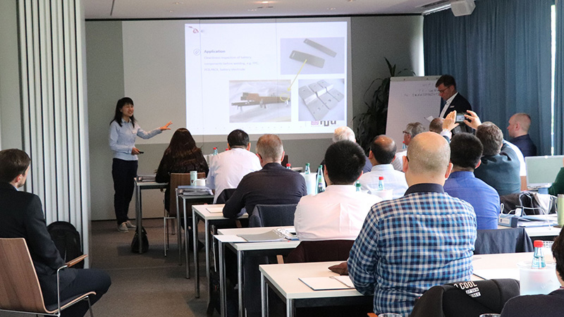 翁開爾市場部經(jīng)理就SITA產(chǎn)品中國市場開拓以及技術(shù)應(yīng)用上與其他區(qū)域代理進(jìn)行分享